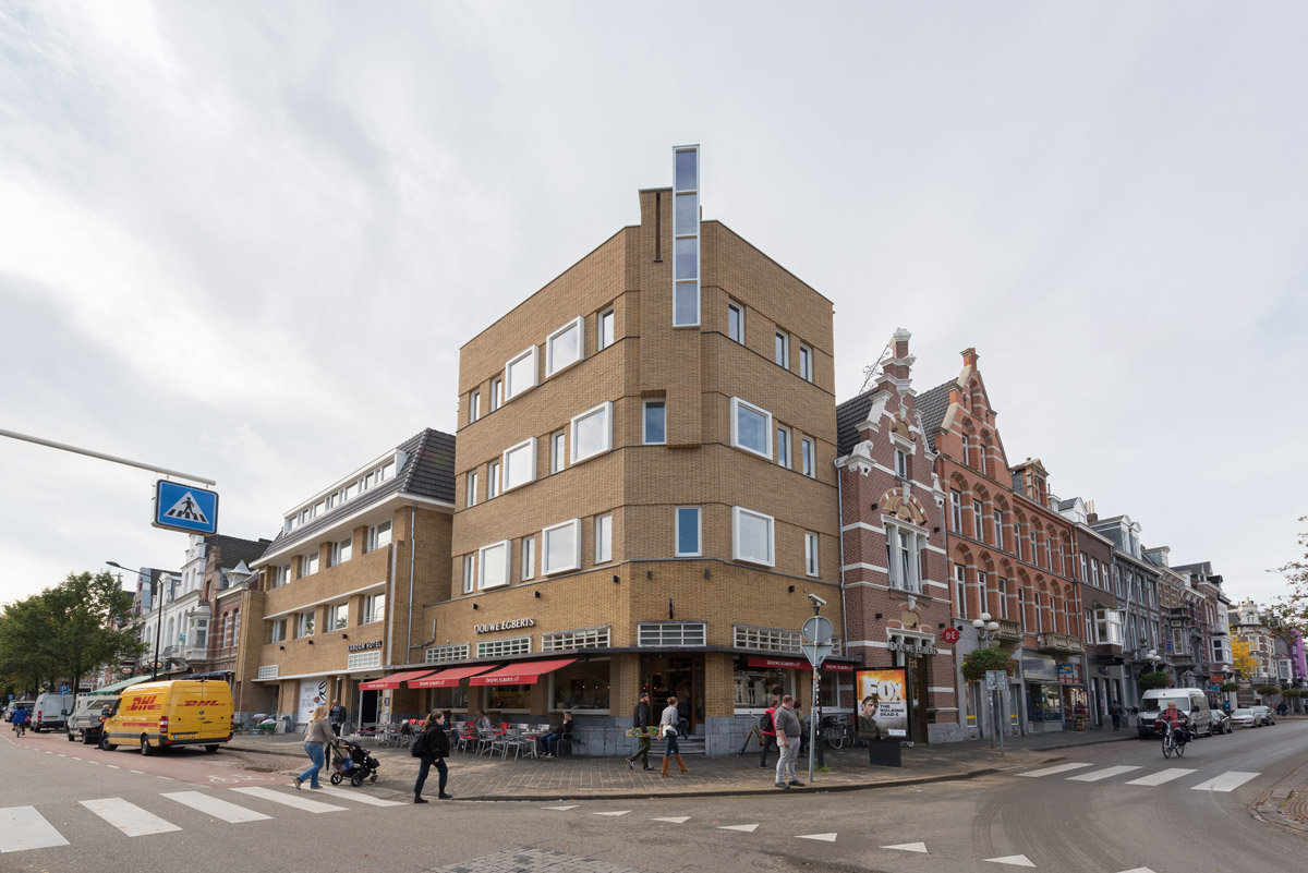 Dakmaterialen en Zetwerk - Kaboom Hotel Maastricht
